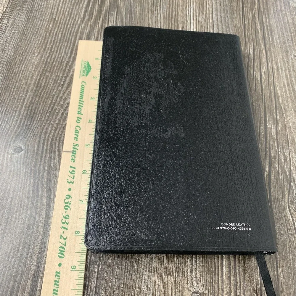 NIV Holy Bible Thinline‎ Bonded Leather Black Red Letter Zondervan Ribbon Marker